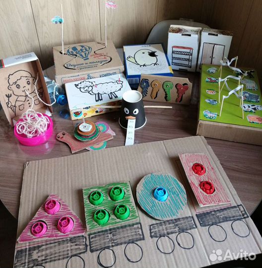 Развивающие игрушки для малышей