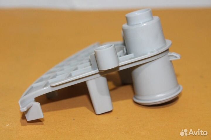 Держатель (крепление) нижнего импеллера Electrolux