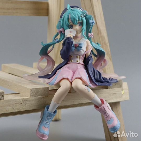 Фигурка Аниме Хатсуне Мику