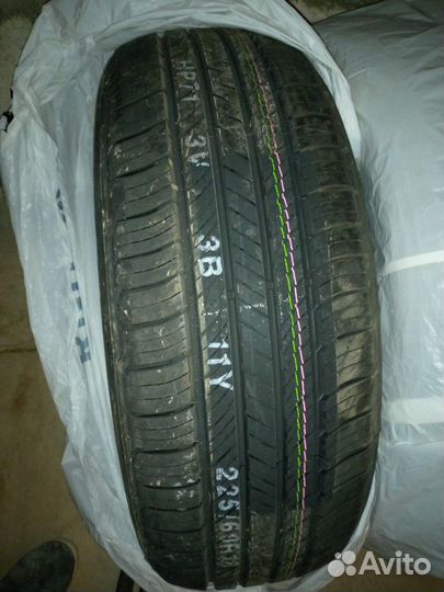 Kumho Crugen HP71 2.25/60 R18