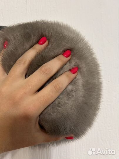 Шапка и сумка кожаные с мехом норки