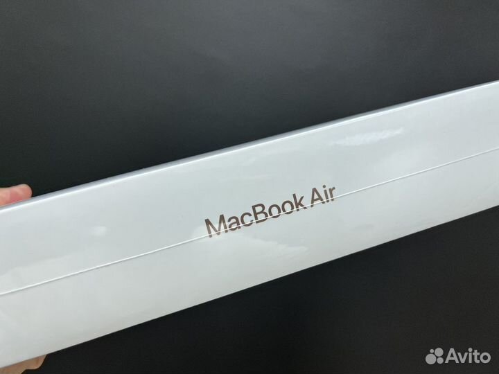 Apple MacBook Air M1 8/256Gb Gold