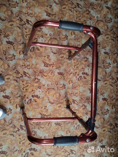 Ходунки для взрослых