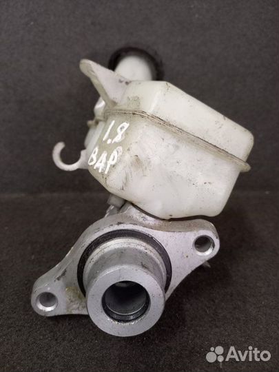 Главный тормозной цилиндр Mitsubishi Lancer 10