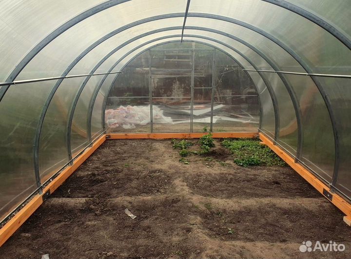 Теплица из поликарбоната