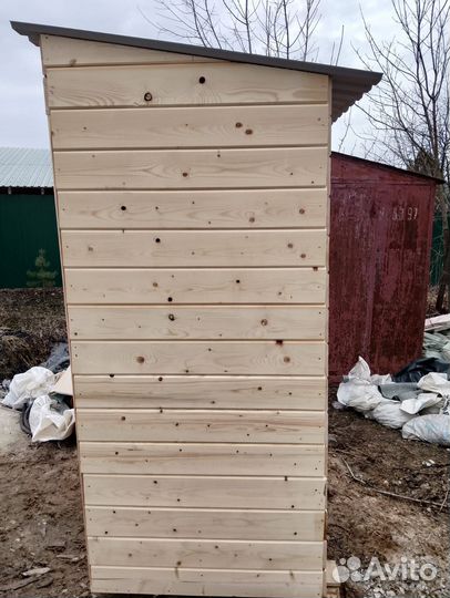 Дачный туалет деревянный