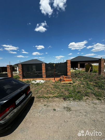 Забор ранчо для дома