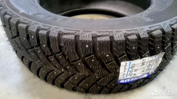 Michelin X-Ice North 4 225/45 R18 95T