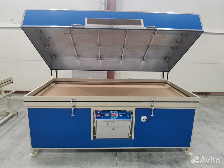 Вакуумный пресс с откидным термомодулем