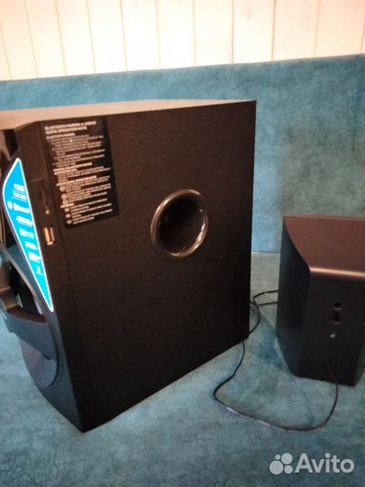 Акустические колонки 2.1