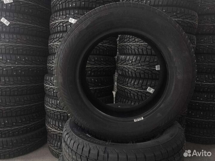 Gislaved Soft Frost 200 205/60 R16