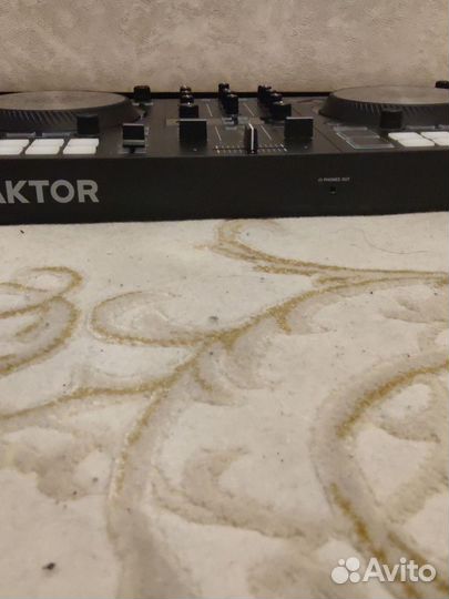 Traktor kontrol s2 mk3