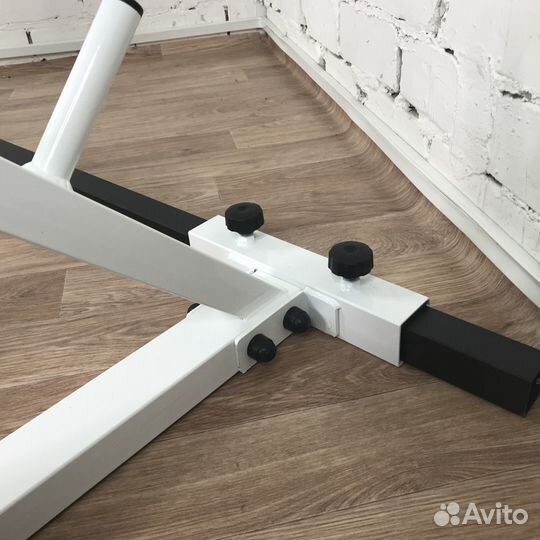 Стойка для штанги: для приседаний и жима лежа