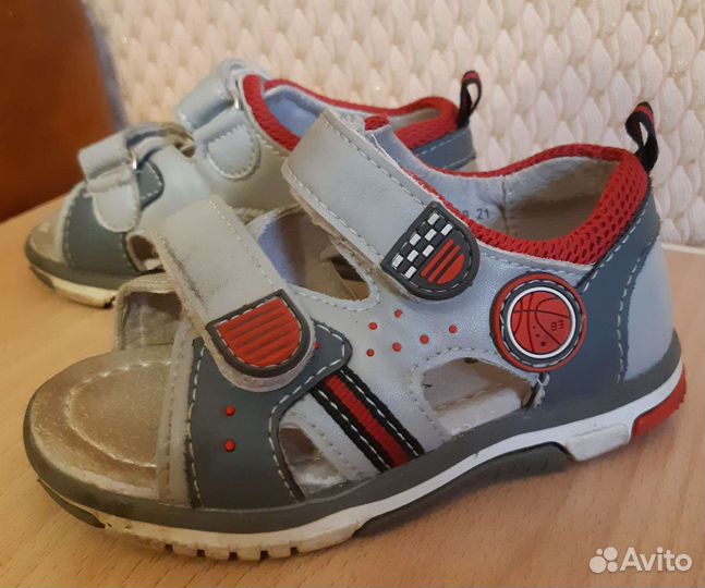 Сандали детские