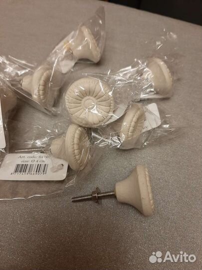 Мебельные ручки, петли, ножки