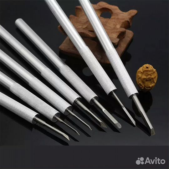 Коллекция резцов, штихелей