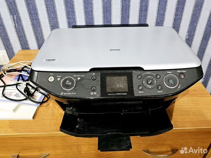 Мфу струйное Epson Stylus Photo RX610