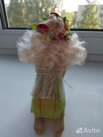 Статуэтка девушка