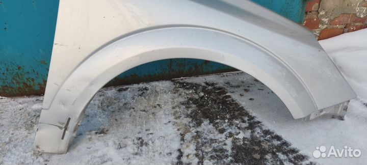 Крыло переднее правое на opel astra h