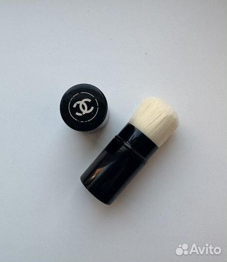 Chanel кисть кабуки б/у
