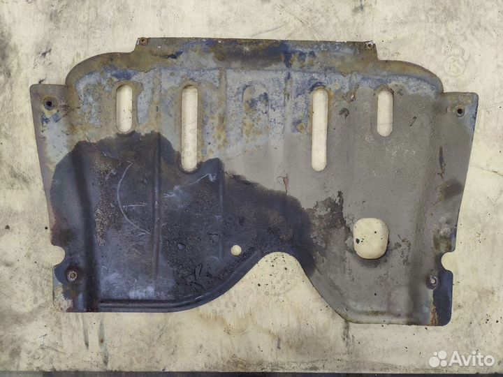 Защита двигателя Renault Logan