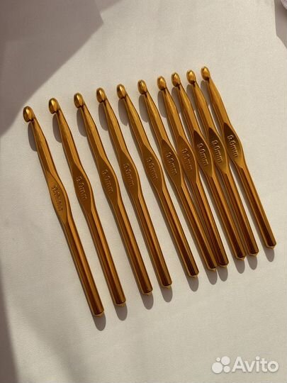 Крючок для вязания 9мм