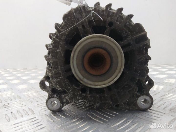 Б/У Б/У Генератор С двигателя CUN Valeo 140A