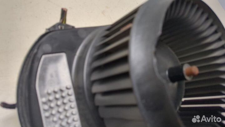 Двигатель отопителя Mercedes B W246, 2018