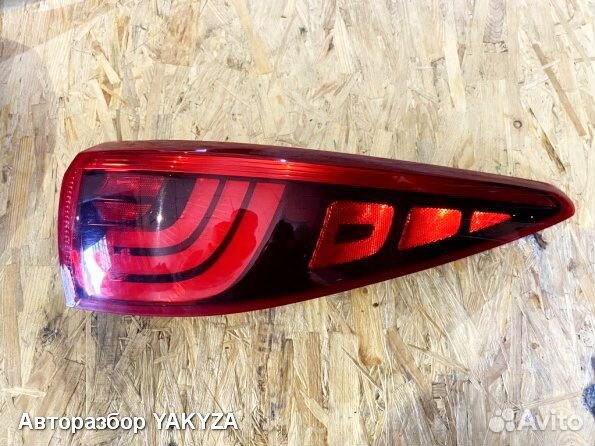 Задний правый фонарь Kia Sportage 4 дорест