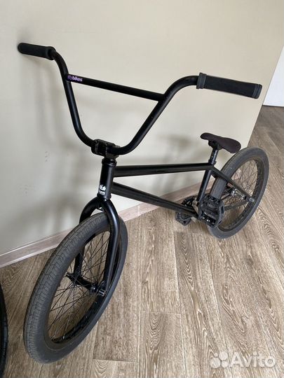 Велосипед BMX