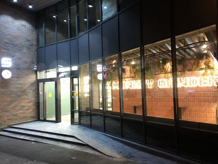 Помещение свободного назначения с ремонтом, 125 м²