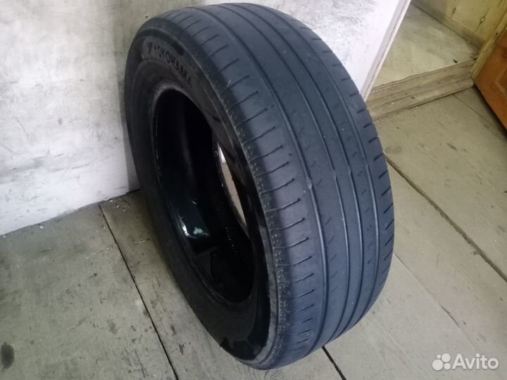 Yokohama BluEarth-A AE-50 215/60 R16