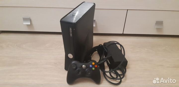 Xbox 360 Slim freeboot