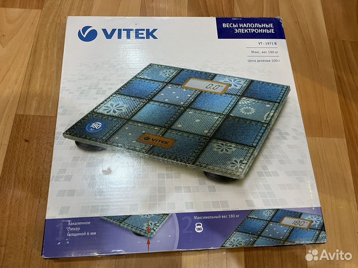 Весы напольные Vitek