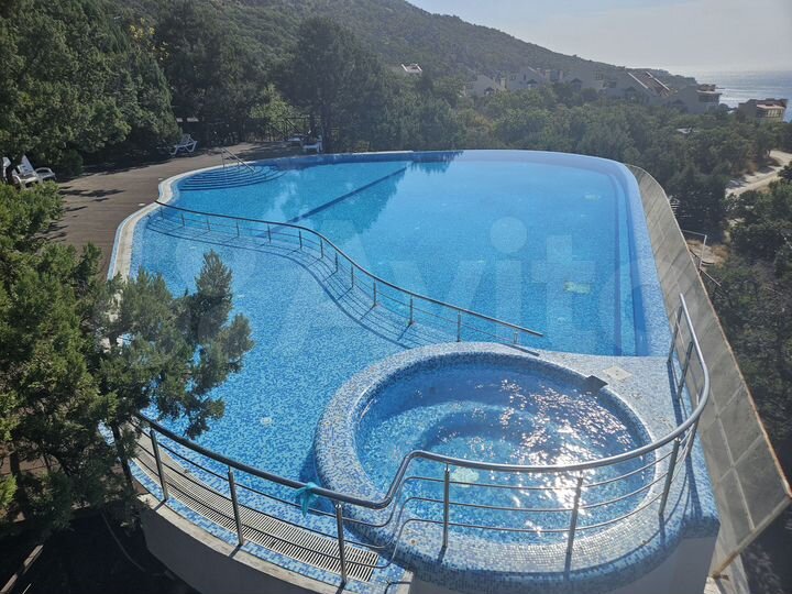 Апартаменты-студия, 38 м², 8/9 эт.