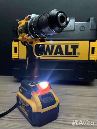 Шуруповерт dewalt 18v бесщеточный (аналог)