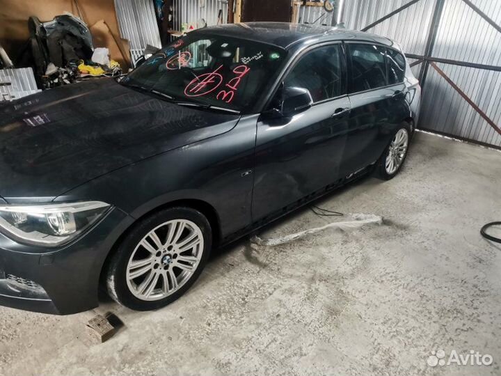 Стекло лобовое Bmw 116I F20 N13B16A 2013