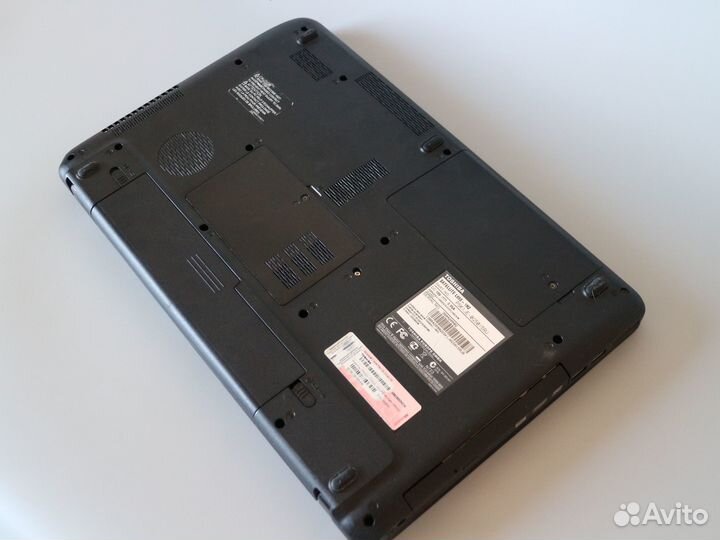 Ноутбук Toshiba Satellite L655-1H2