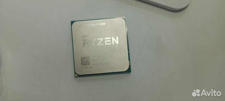 Продам процессор AMD Ryzen