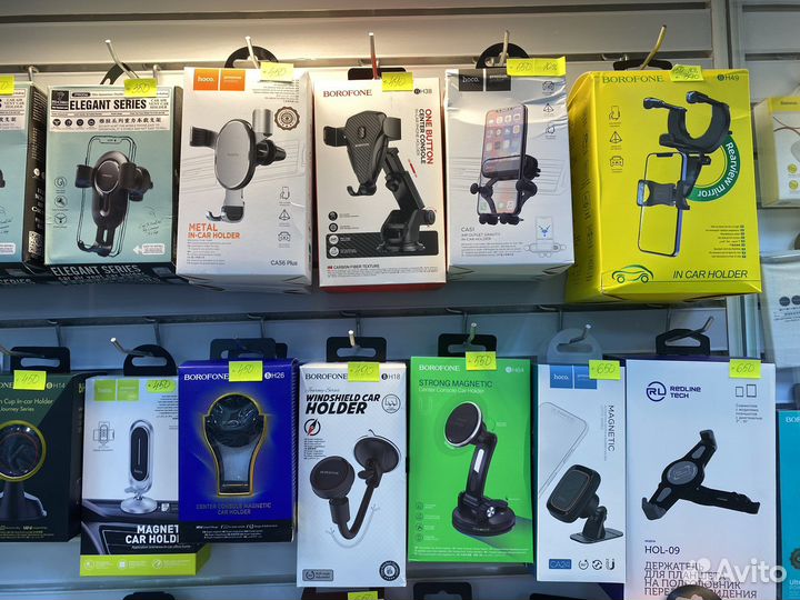 Держатель для телефона в машину