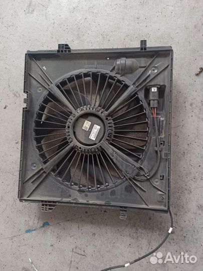 Вентилятор радиатора Mercedes GLS/GLE X166