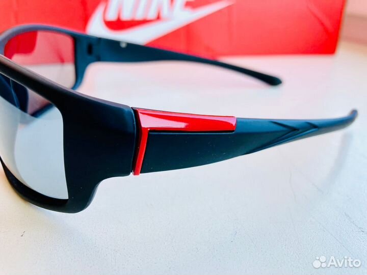 Фотохромные поляризационные солнцезащитные очки