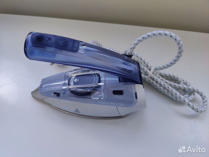 Дорожный утюг Rowenta DA1510