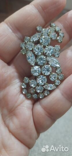 Брошь и клипсы винтаж