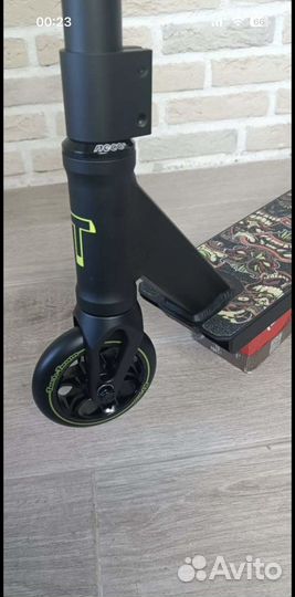 Трюковой самокат voodoo