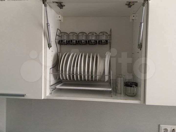 2-к. квартира, 60 м², 2/5 эт.