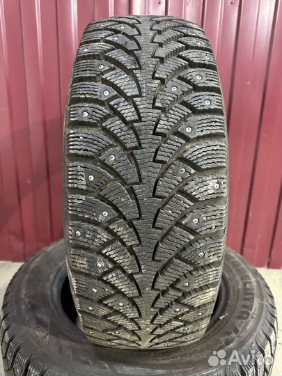 Nokian Tyres Hakkapeliitta 4 215/60 R16 95T