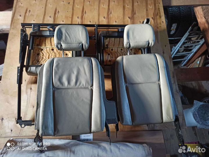 Третий ряд сидений Volvo xc90