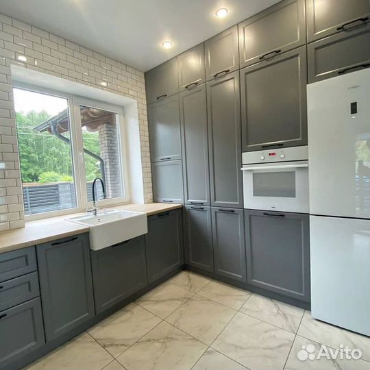 Кухонная мебель в потолок