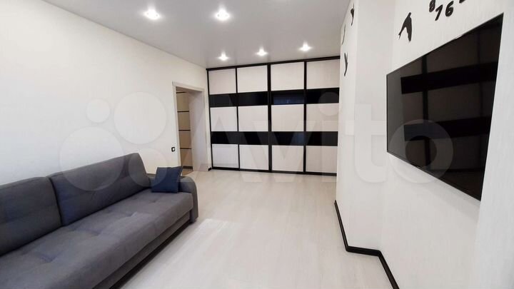 2-к. квартира, 65 м², 3/21 эт.